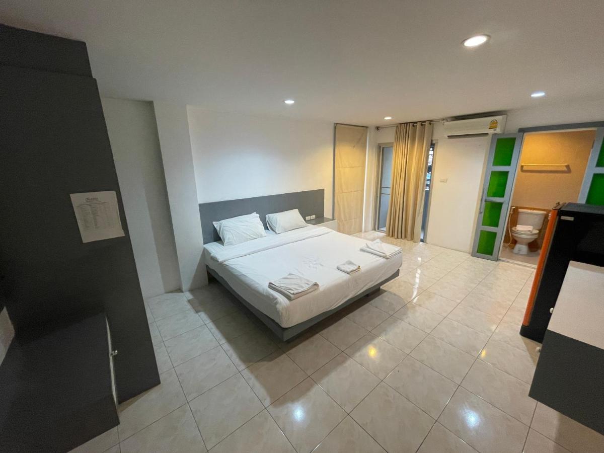 Cokoon Islanda Patong Hotel Экстерьер фото