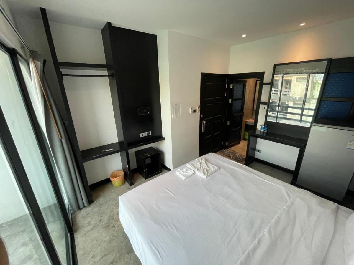 Cokoon Islanda Patong Hotel Экстерьер фото