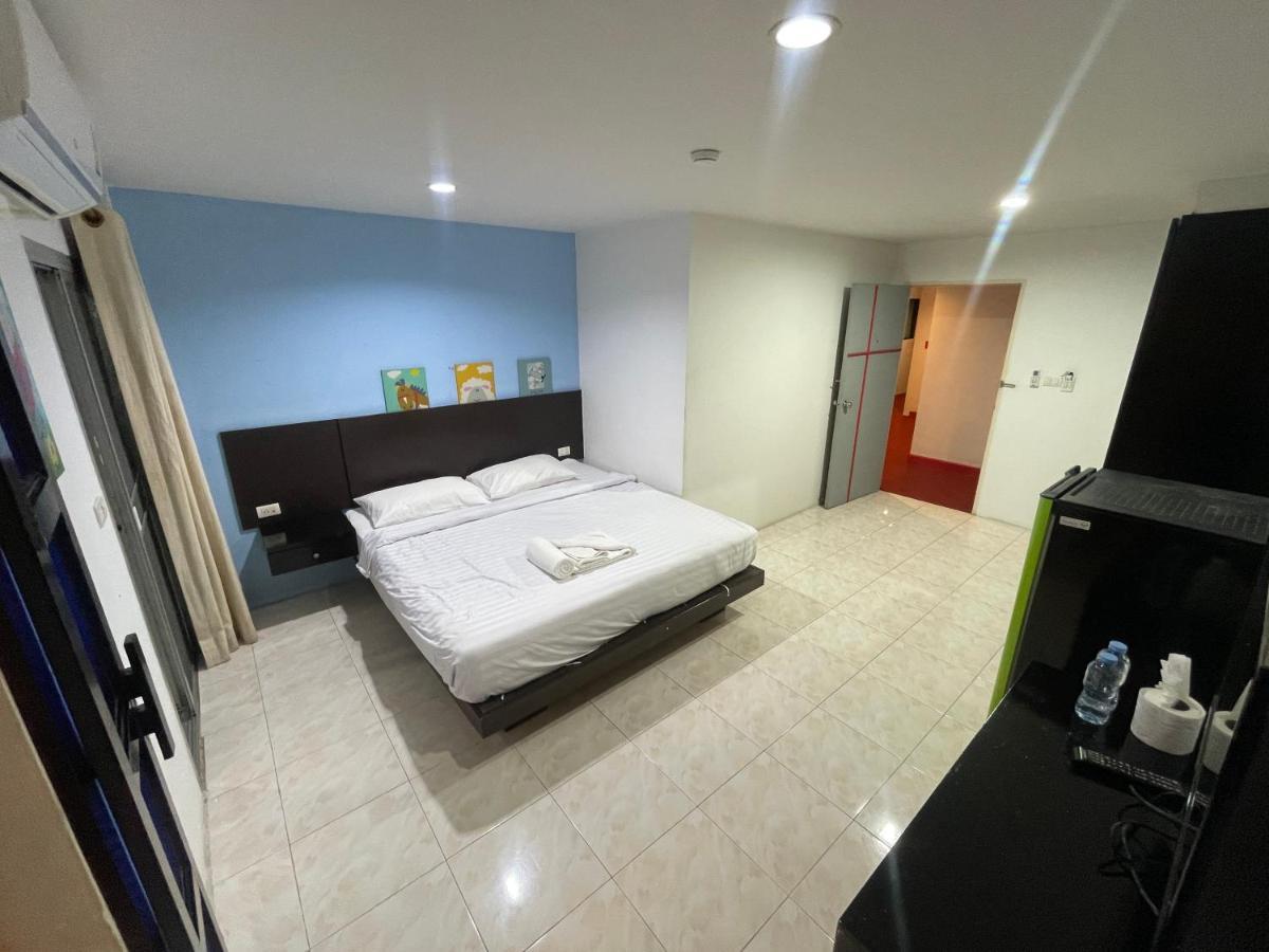 Cokoon Islanda Patong Hotel Экстерьер фото